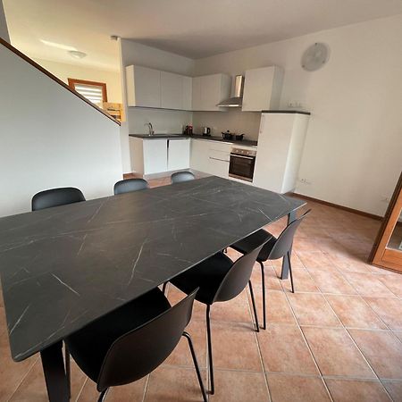 Twentyone Holiday Home Pisogne Exteriör bild