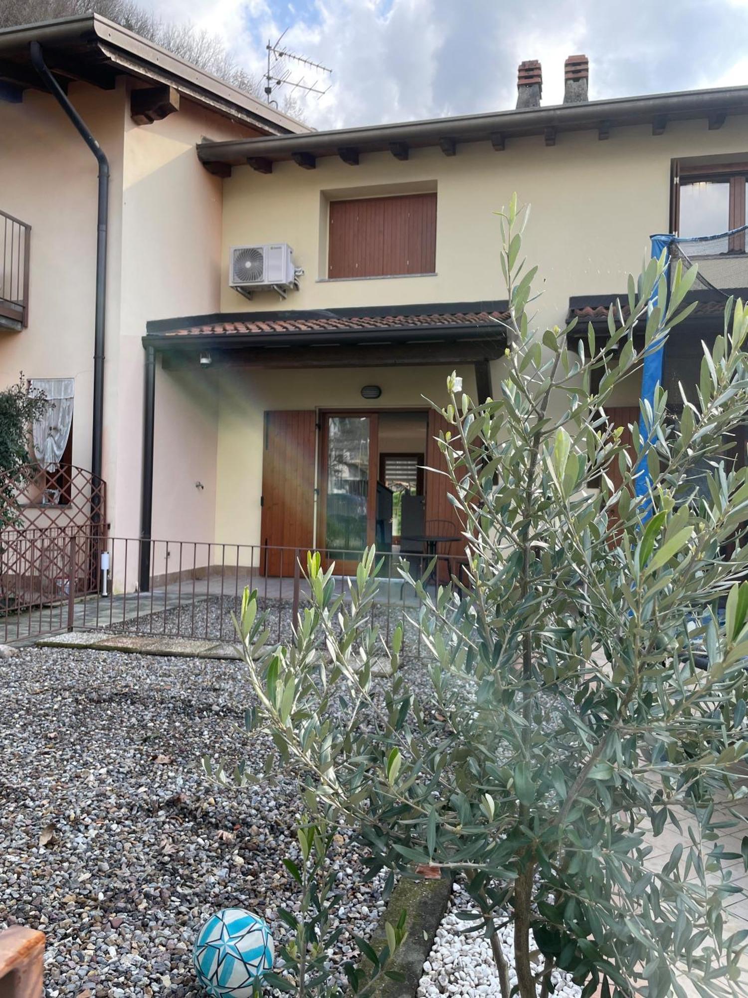 Twentyone Holiday Home Pisogne Exteriör bild